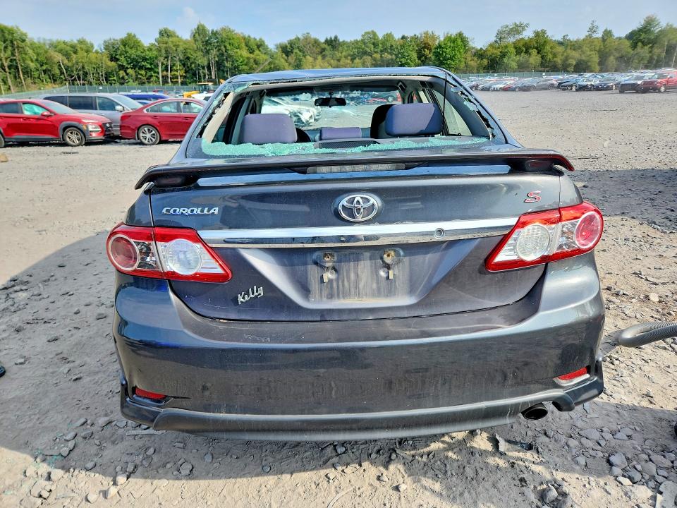 Снимка 6 от търг – 2013 TOYOTA COROLLA с VIN 5YFBU4EE5DP075216