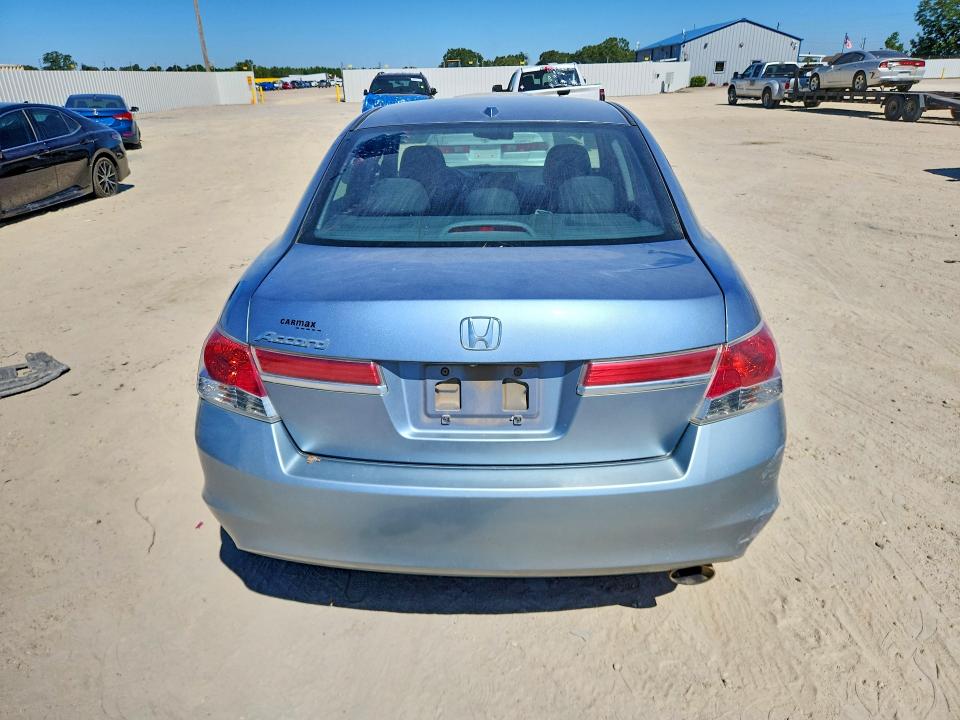 Photo 6 from auction – 2011 HONDA ACCORD with VIN 1HGCP2F86BA041961