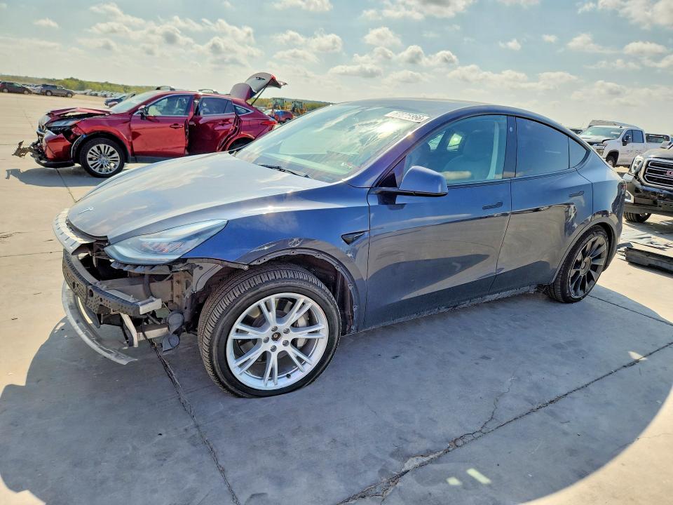 TESLA MODEL Y 2021 с VIN 5YJYGDEE3MF265822 - Фото с аукциона