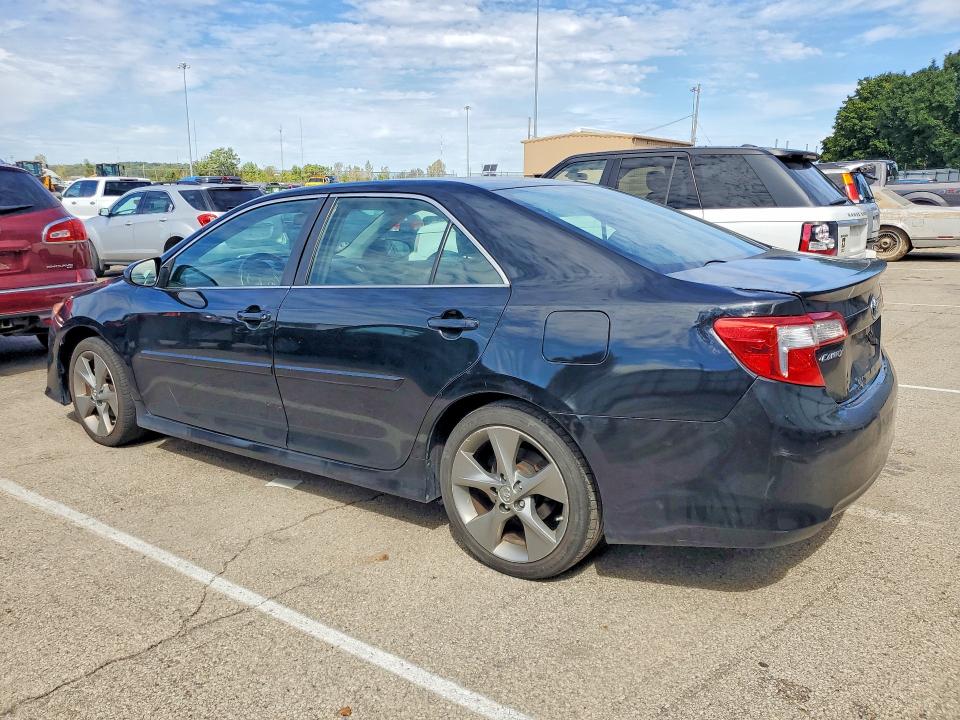Photo 2 from auction – 2014 TOYOTA CAMRY with VIN 4T1BF1FK8EU330387