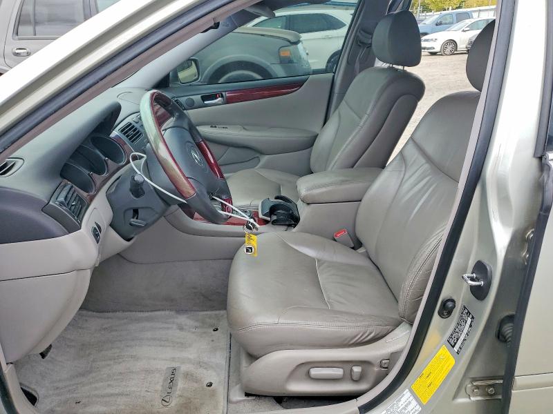 Foto 7 de la subasta – 2003 LEXUS ES con VIN JTHBF30G736020431