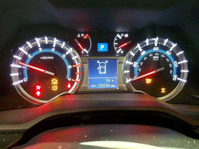 Photo 9 from auction – 2019 TOYOTA 4RUNNER with VIN JTEBU5JR0K5632621