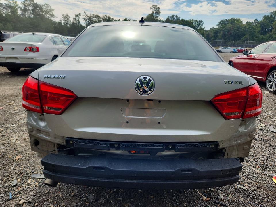 Photo 6 from auction – 2013 VOLKSWAGEN PASSAT with VIN 1VWCN7A30DC085603