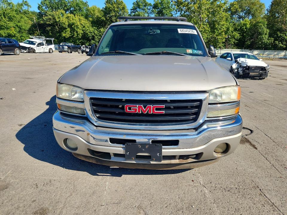 Photo 5 from auction – 2005 GMC NEW SIERRA with VIN 1GTEK19Z65E333983
