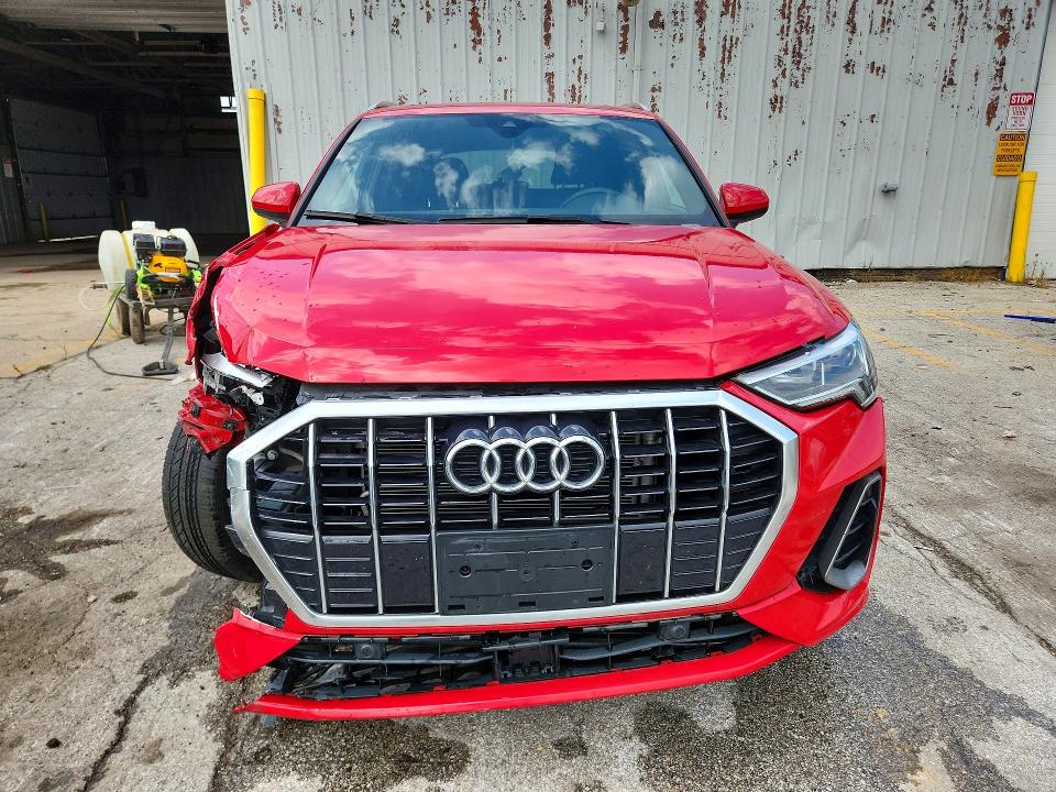 Foto 5 de la subasta – 2023 AUDI Q3 con VIN WA1DECF34P1096588
