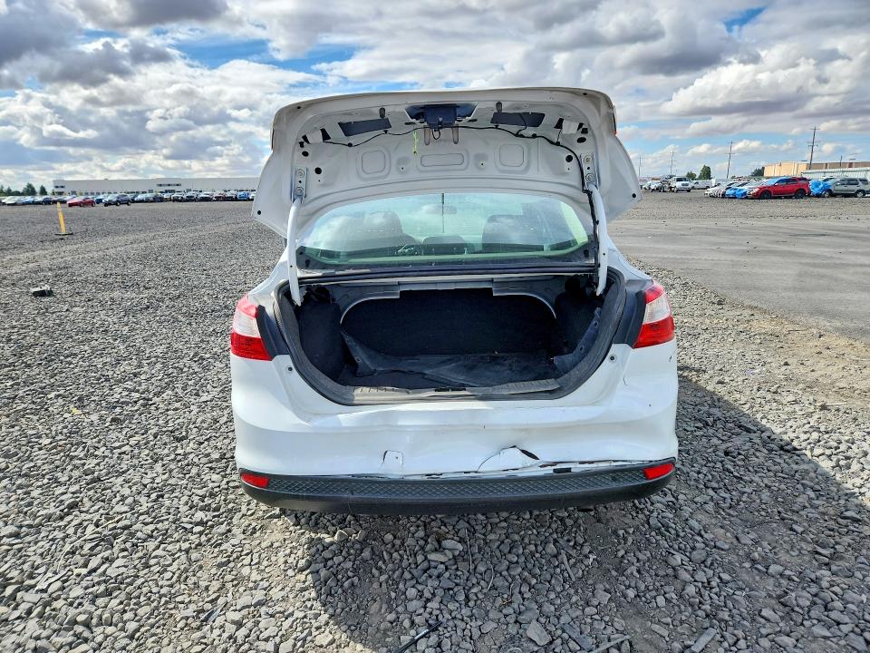 Photo 6 from auction – 2012 FORD FOCUS with VIN 1FAHP3F25CL407071