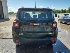 Photo 6 from auction – 2018 JEEP RENEGADE with VIN ZACCJBBB9JPJ37595