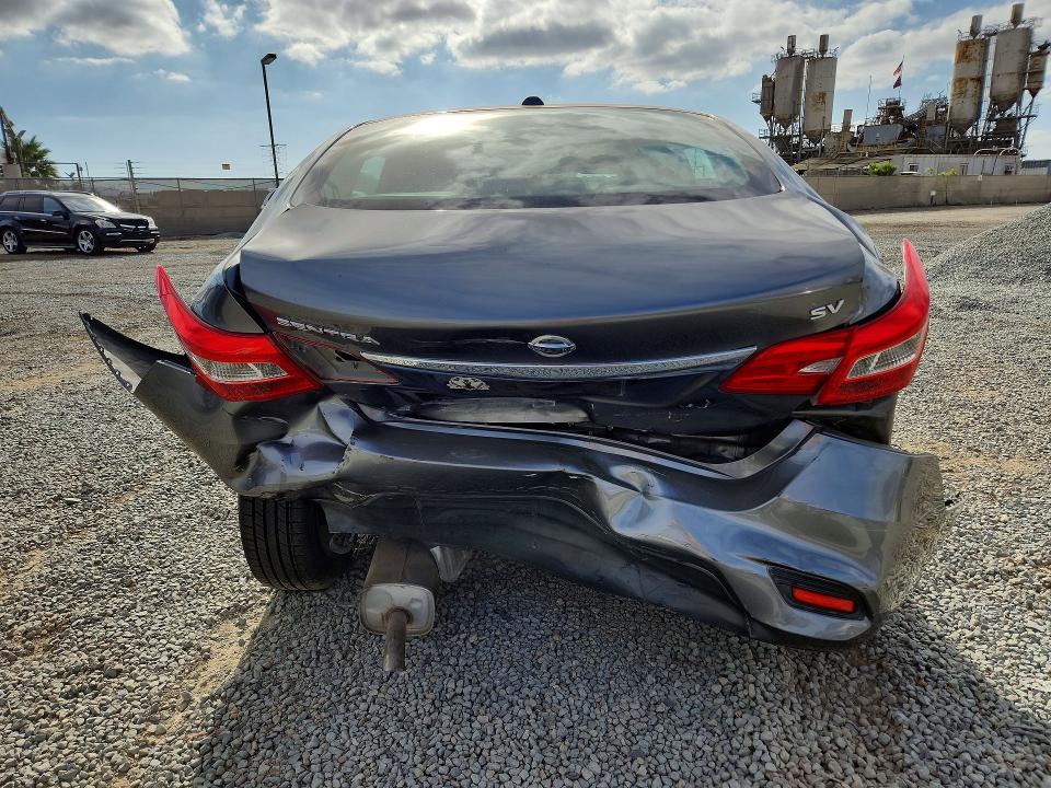 Photo 6 from auction – 2018 NISSAN SENTRA with VIN 3N1AB7AP0JY253087
