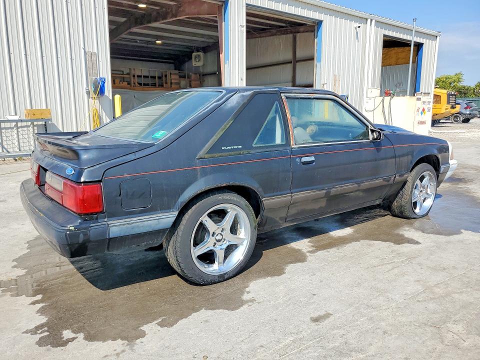 Photo 3 from auction – 1991 FORD MUSTANG with VIN 1FACP41M7MF182290