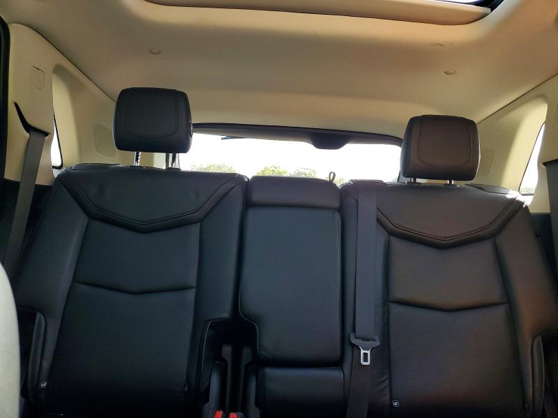 Photo 10 from auction – 2019 CADILLAC XT5 with VIN 1GYKNFRS2KZ131537
