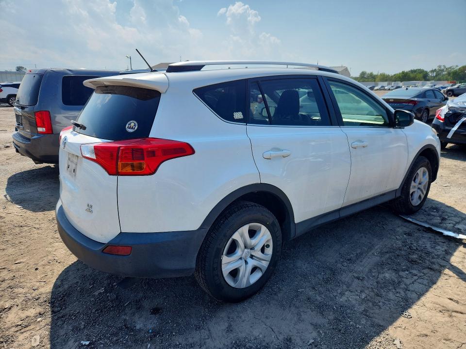 Photo 3 from auction – 2015 TOYOTA RAV4 with VIN JTMBFREVXFJ043313