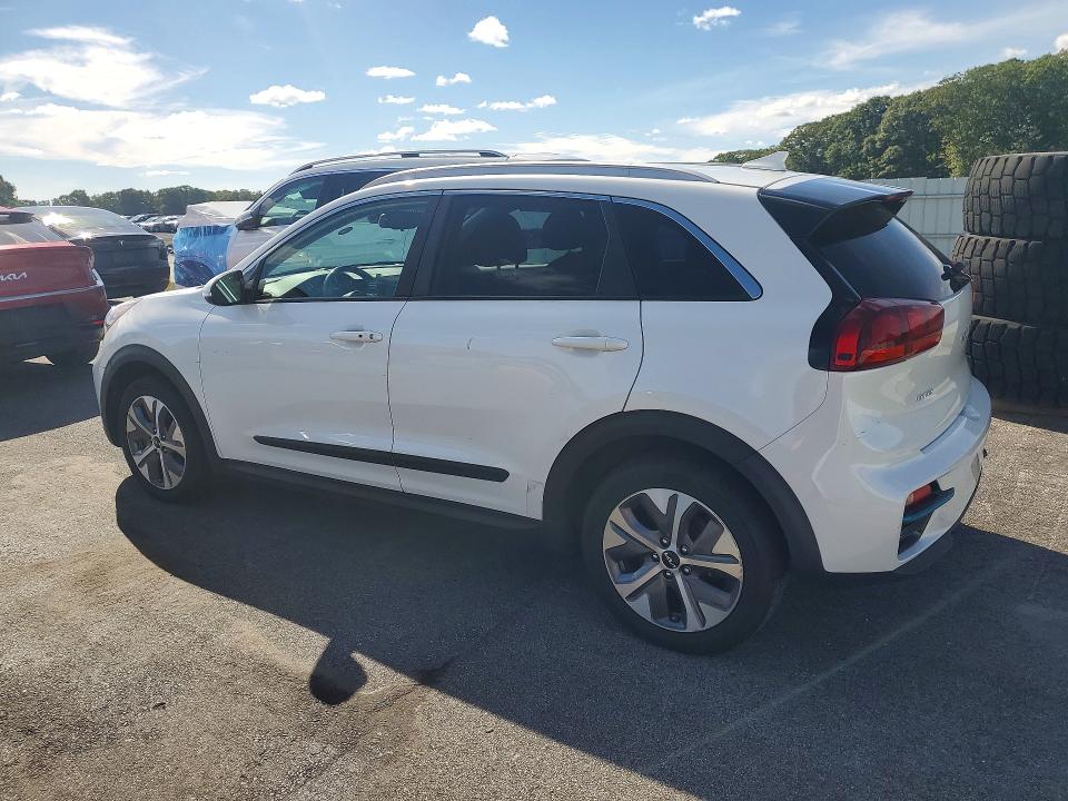Photo 2 from auction – 2022 KIA NIRO EV with VIN KNDCC3LG9N5159849