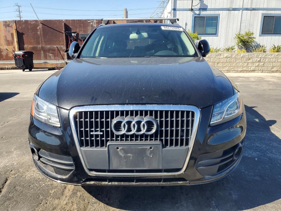 Foto 5 de la subasta – 2011 AUDI Q5 con VIN WA1LFAFP9BA032619