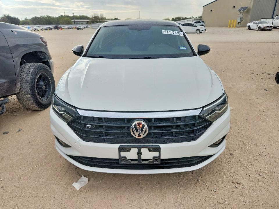 Photo 5 from auction – 2019 VOLKSWAGEN JETTA with VIN 3VWCB7BU3KM218284