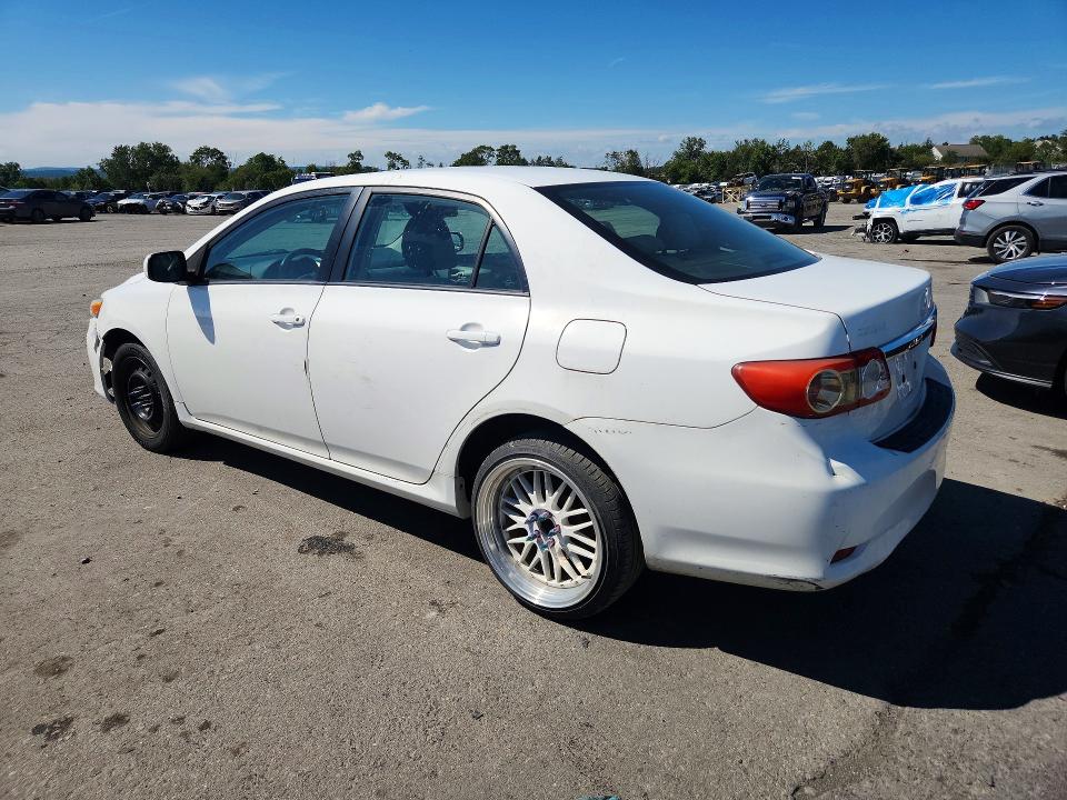 Photo 2 from auction – 2012 TOYOTA COROLLA with VIN 2T1BU4EEXCC884855