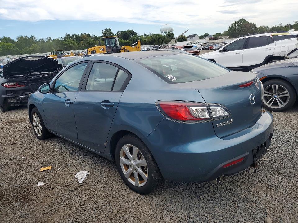Photo 2 from auction – 2010 MAZDA 3 with VIN JM1BL1SGXA1270445