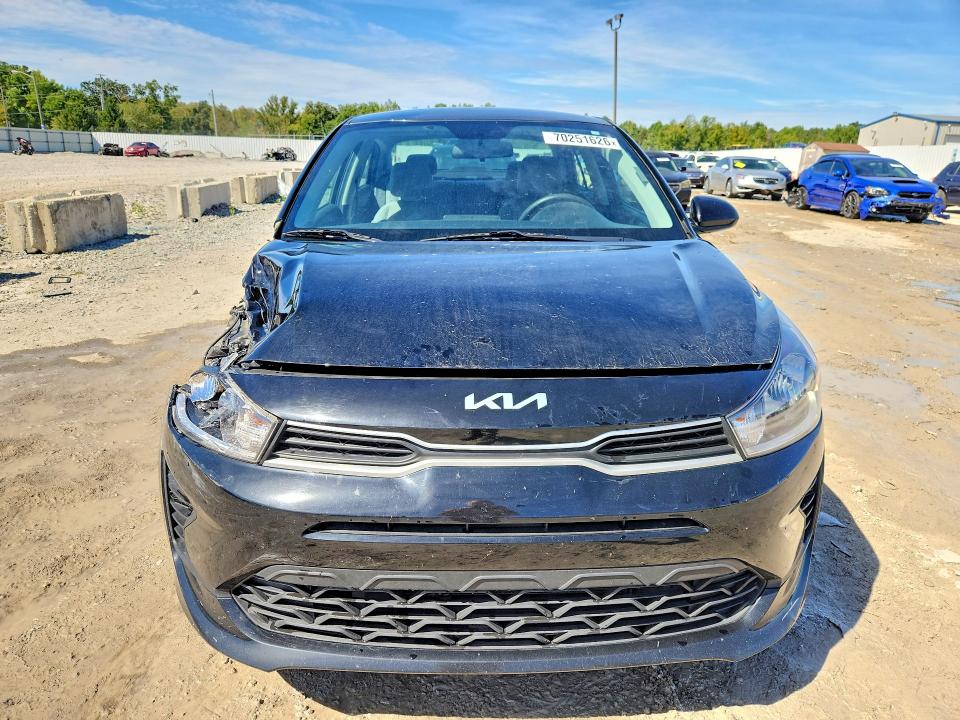 Снимка 5 от търг – 2023 KIA RIO с VIN 3KPA24AD4PE546082