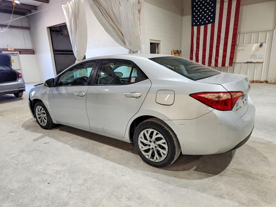 Photo 2 from auction – 2019 TOYOTA COROLLA with VIN 2T1BURHE3KC179595
