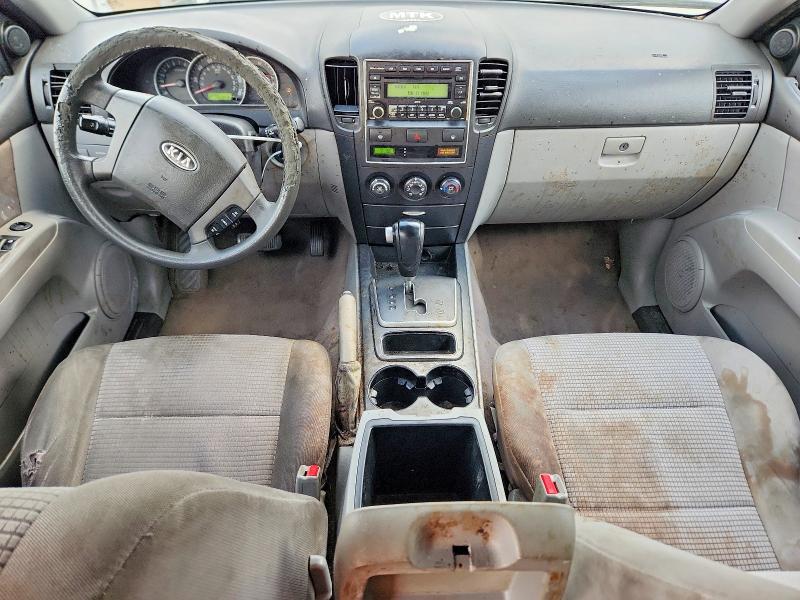 Photo 8 from auction – 2009 KIA SORENTO with VIN KNDJC735395878632