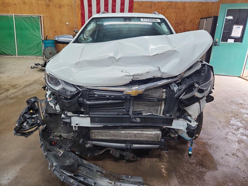 Photo 5 from auction – 2020 CHEVROLET EQUINOX with VIN 3GNAXNEV0LS575916