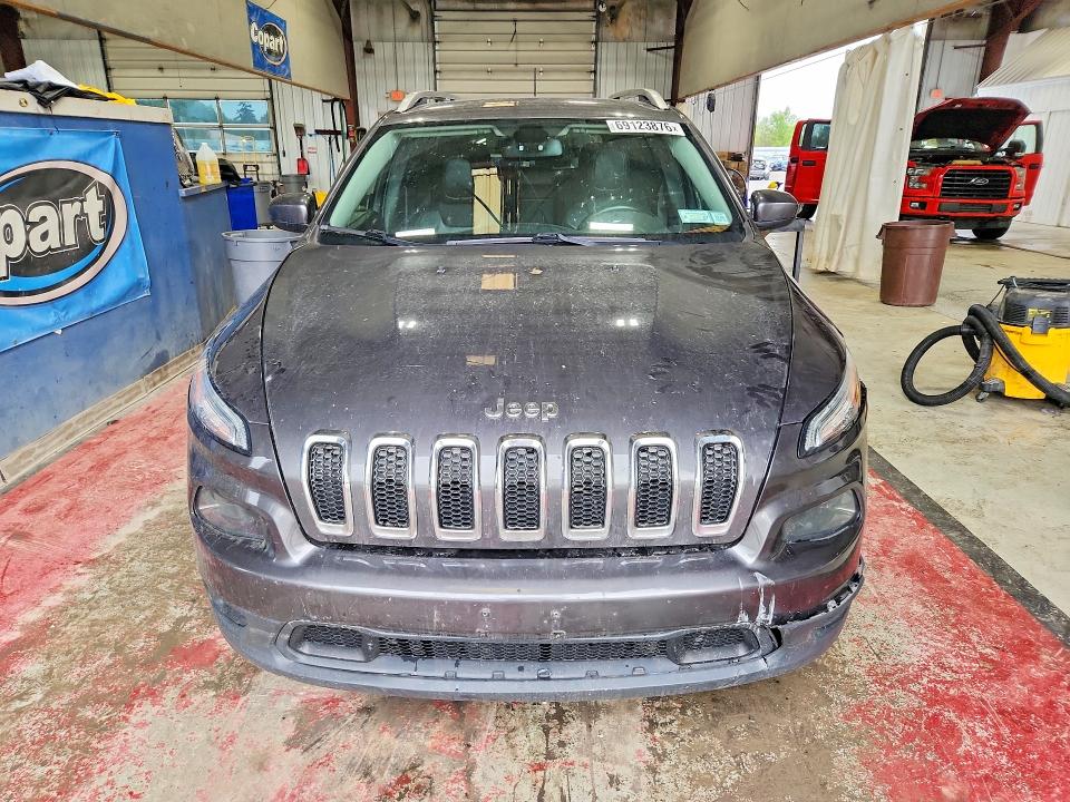 Photo 5 from auction – 2018 JEEP CHEROKEE with VIN 1C4PJMLB6JD516762