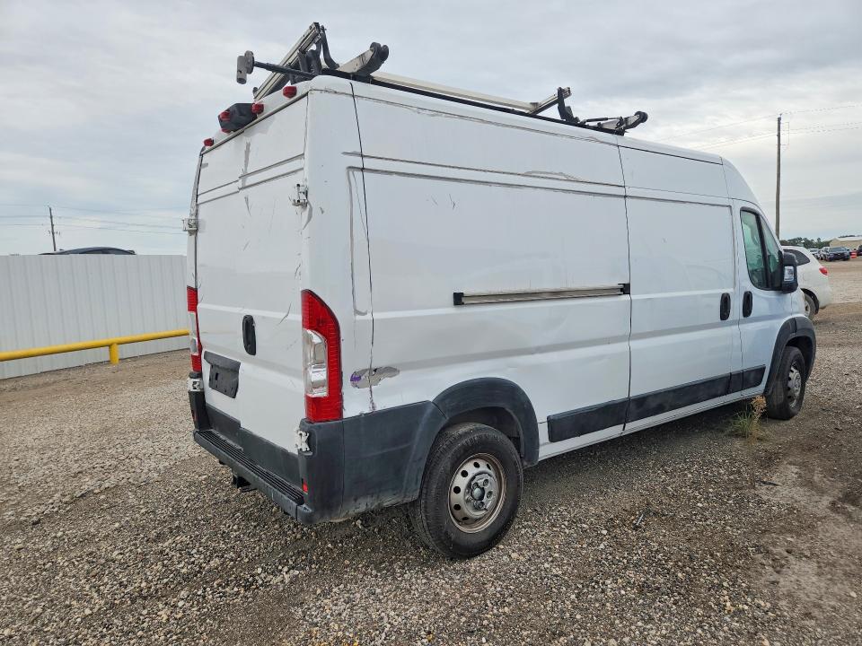 Photo 3 from auction – 2022 RAM PROMASTER 2500 with VIN 3C6LRVDG8NE102983
