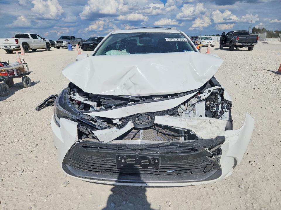 Снимка 5 от търг – 2025 TOYOTA COROLLA HYBRID с VIN JTDBCMFE0S3097471