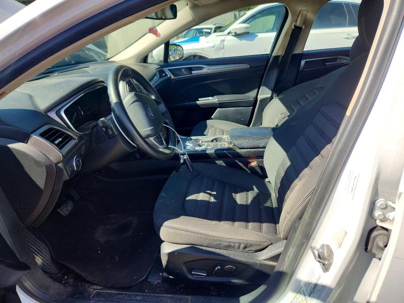 Photo 7 from auction – 2019 FORD FUSION with VIN 3FA6P0LU0KR188726