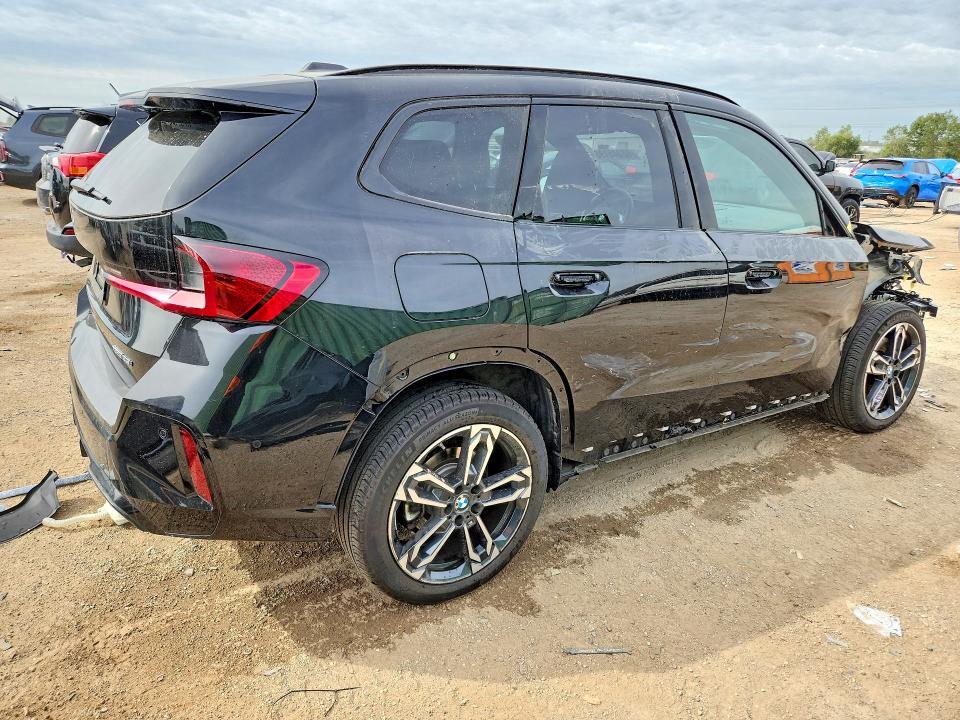 Photo 3 from auction – 2023 BMW X1 with VIN WBX73EF03P5V82878