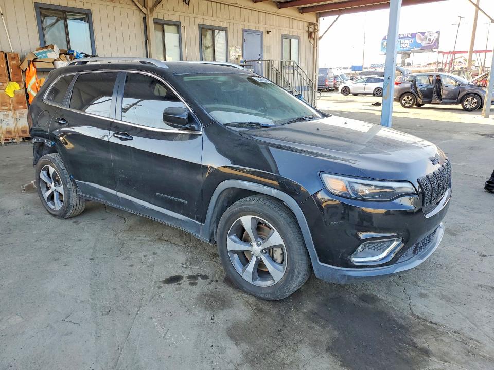 Photo 4 from auction – 2019 JEEP CHEROKEE with VIN 1C4PJMDX6KD303452