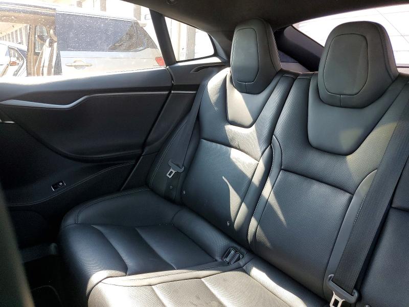 Фото 11 с аукциона – 2019 TESLA MODEL S с VIN 5YJSA1E44KF301110