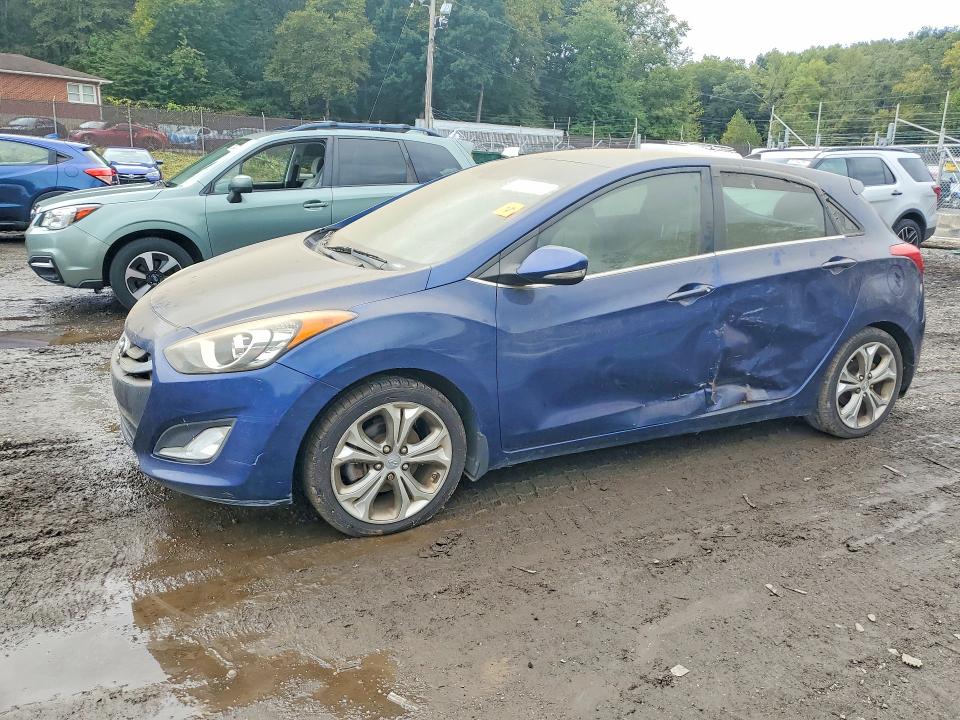 HYUNDAI ELANTRA GT 2013 с VIN KMHD35LEXDU023647 - Снимка от търг