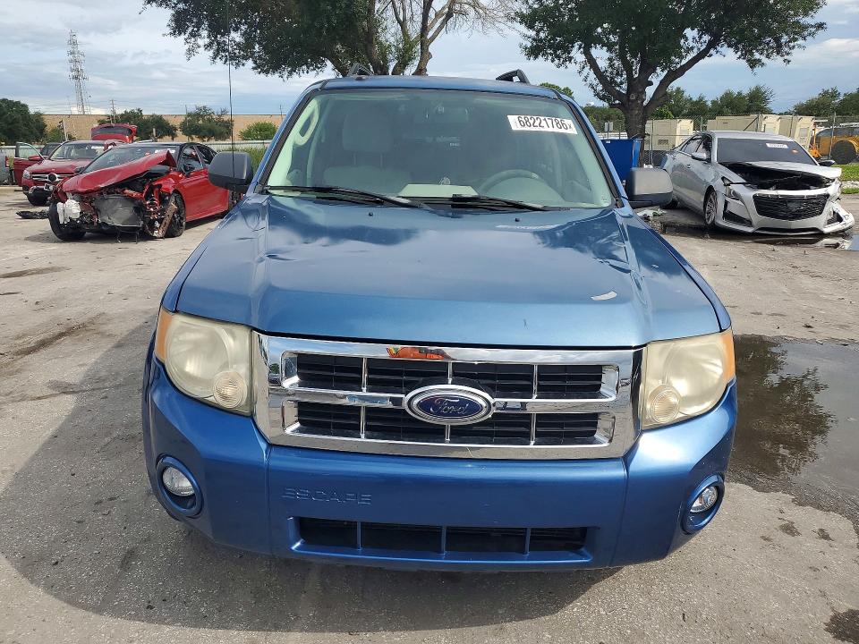 Снимка 5 от търг – 2010 FORD ESCAPE с VIN 1FMCU0DG9AKB89905