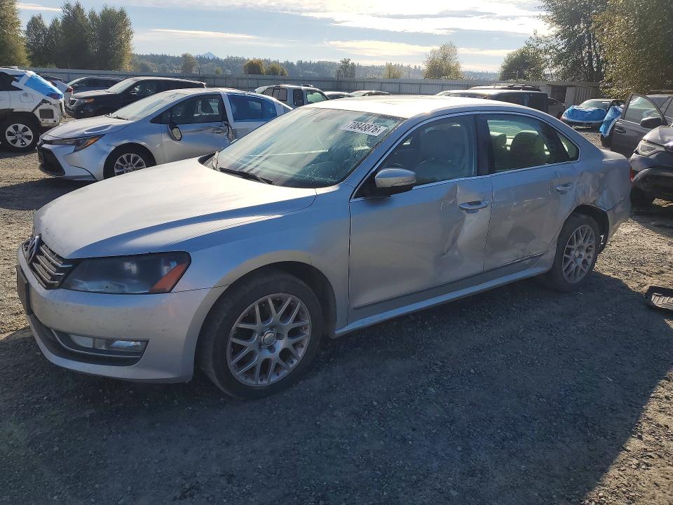 VOLKSWAGEN PASSAT 2013 with VIN 1VWBN7A32DC043011 - Photo from auction
