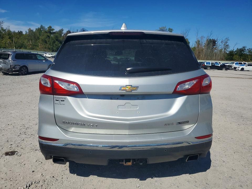 Photo 6 from auction – 2018 CHEVROLET EQUINOX with VIN 3GNAXWEX7JL364498