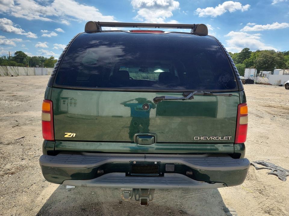 Photo 6 from auction – 2002 CHEVROLET SUBURBAN with VIN 3GNFK16Z02G353800