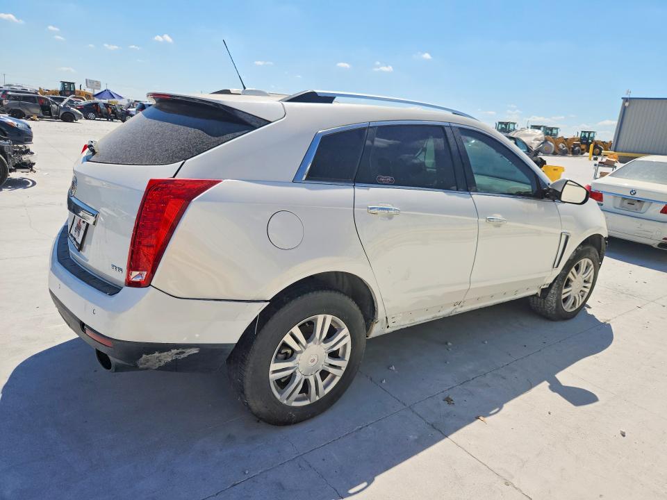 Photo 3 from auction – 2015 CADILLAC SRX with VIN 3GYFNBE32FS528385