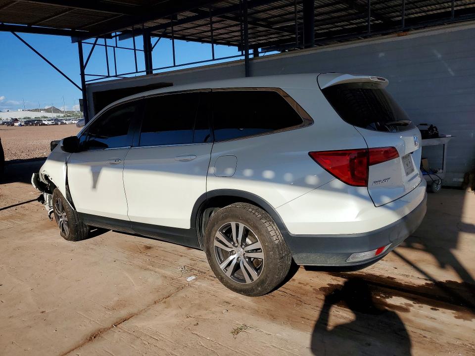 Снимка 2 от търг – 2017 HONDA PILOT с VIN 5FNYF6H5XHB037686