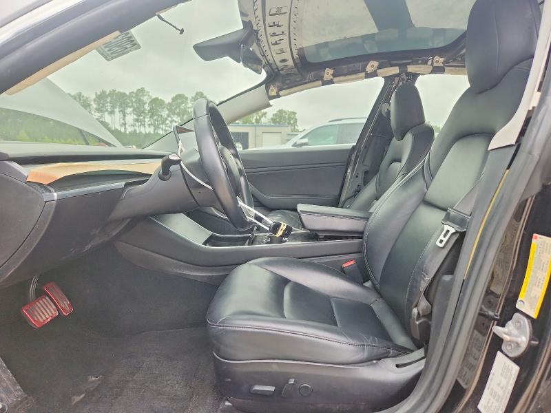 Снимка 7 от търг – 2019 TESLA MODEL 3 с VIN 5YJ3E1EA4KF198673