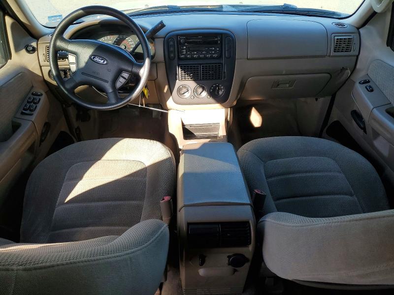 Photo 8 from auction – 2002 FORD EXPLORER with VIN 1FMZU73E92ZA03758