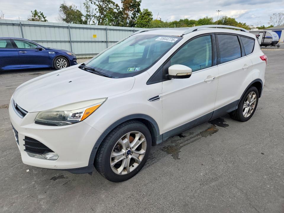 FORD ESCAPE 2016 with VIN 1FMCU9JX8GUA48619 - Photo from auction