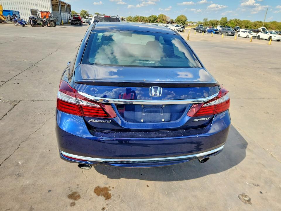 Photo 6 from auction – 2017 HONDA ACCORD with VIN 1HGCR2F54HA295435