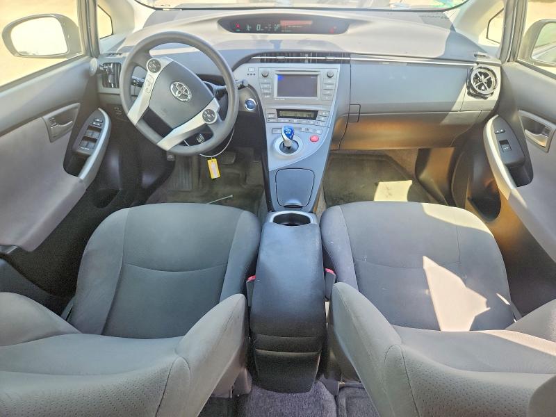 Photo 8 from auction – 2013 TOYOTA PRIUS with VIN JTDKN3DU0D1680927