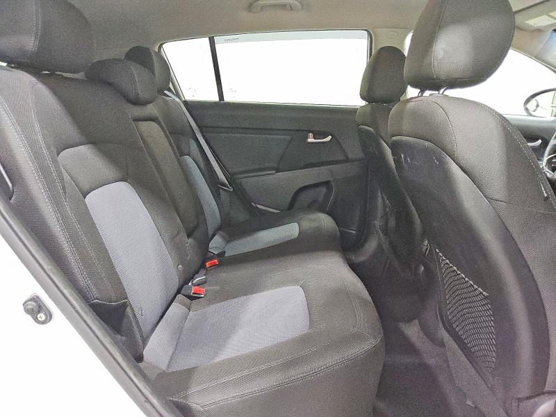 Photo 11 from auction – 2014 KIA SPORTAGE with VIN KNDPBCAC5E7589631