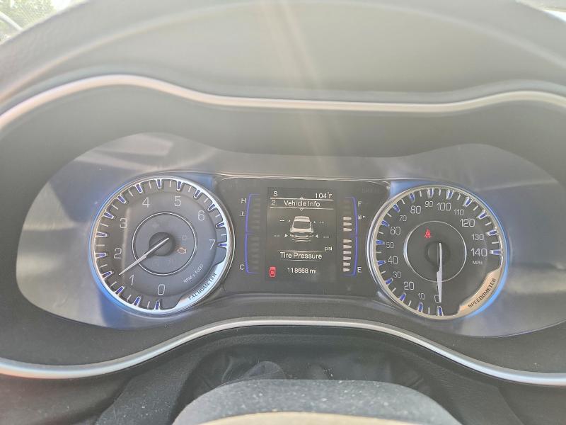 Photo 9 from auction – 2015 CHRYSLER 200 with VIN 1C3CCCAB8FN710141