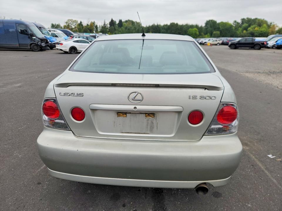 Foto 6 de la subasta – 2005 LEXUS IS 300 con VIN JTHBD192950098040