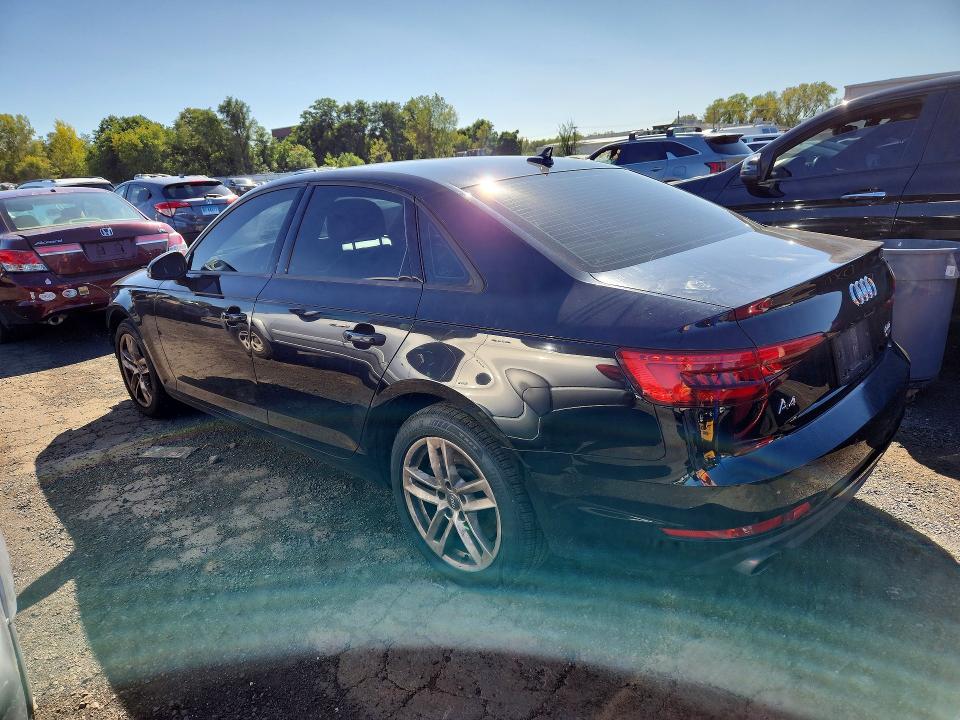 Zdjęcie 2 z aukcji – 2017 AUDI A4 z VIN WAUANAF42HN008537
