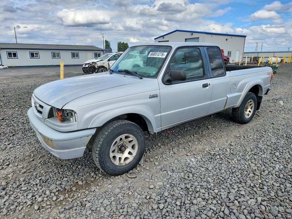 2002 MAZDA B4000