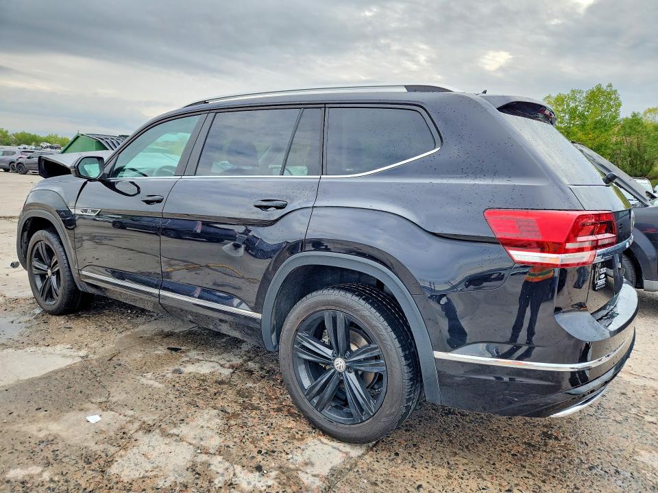 Снимка 2 от търг – 2019 VOLKSWAGEN ATLAS с VIN 1V2XR2CA3KC622757