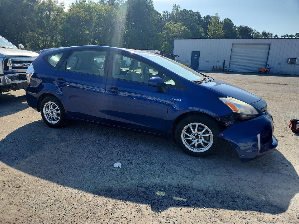 Photo 4 from auction – 2012 TOYOTA PRIUS V with VIN JTDZN3EU0C3032973
